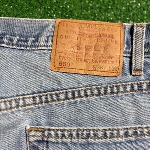 Vintage Levi's Men's Relaxed 550 Jeans in Light Blue Denim